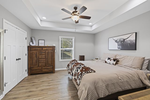 33 Rogers Dr, Manchester, TN 37355