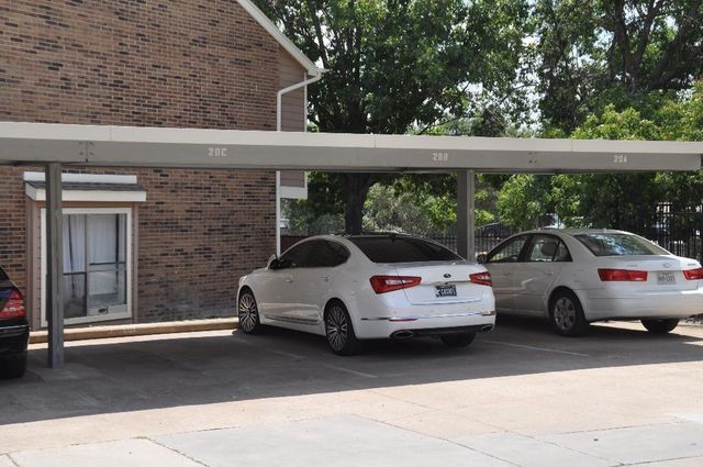 2018 W RUNDBERG LN 20B, Austin, TX 78758