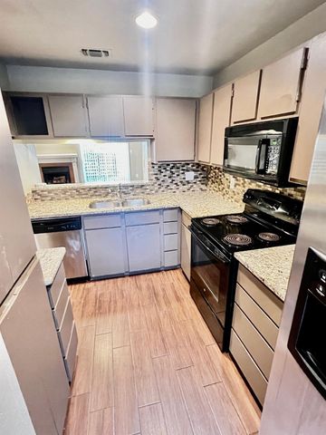 2018 W RUNDBERG LN 20B, Austin, TX 78758