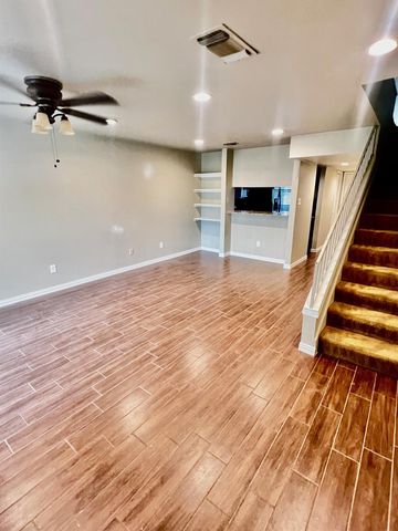 2018 W RUNDBERG LN 20B, Austin, TX 78758