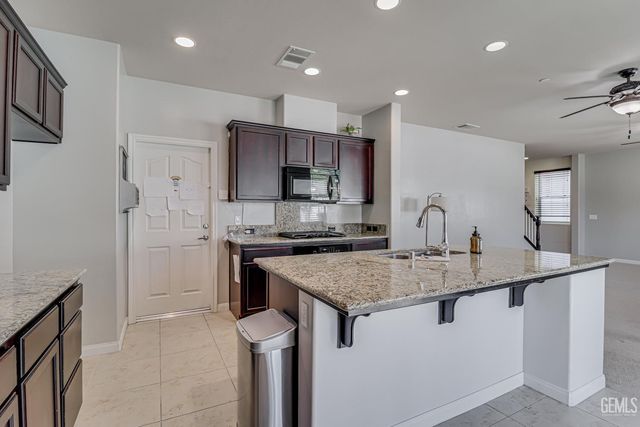 8303 McGraw Hill Drive, Bakersfield, CA 93311
