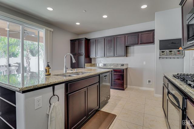 8303 McGraw Hill Drive, Bakersfield, CA 93311