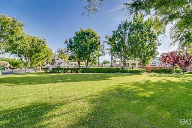 8303 McGraw Hill Drive, Bakersfield, CA 93311