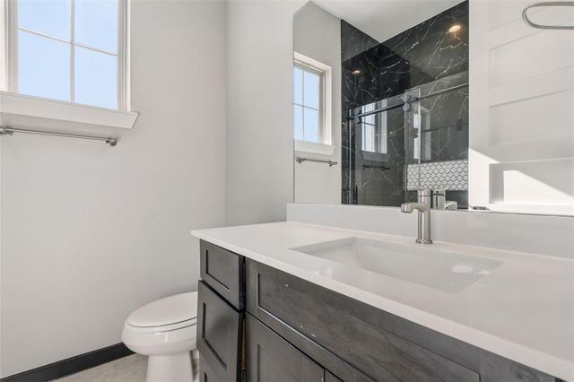 208 Silverleaf Road, Sweeny, TX 77480