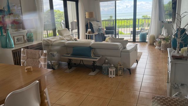 5159 N Hwy A1a 311 B, Fort Pierce, FL 34949