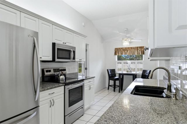 2404 50TH DRIVE E, Bradenton, FL 34203