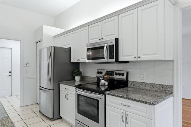 2404 50TH DRIVE E, Bradenton, FL 34203