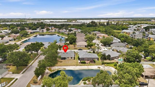 2404 50TH DRIVE E, Bradenton, FL 34203