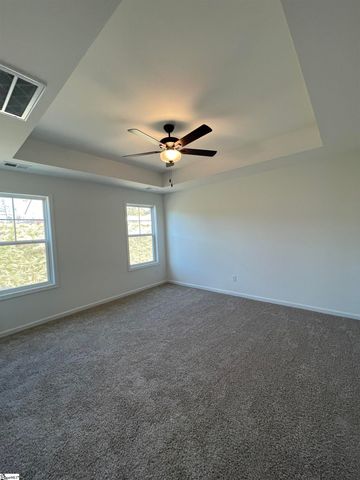 18 Gateway Drive, Central, SC 29630