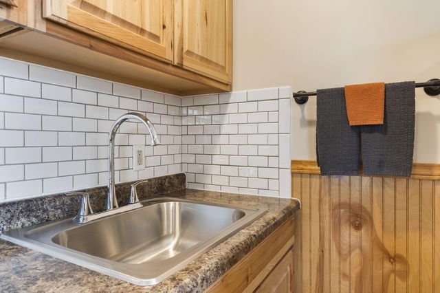 108 Deep Water Circle, Reeds Spring, MO 65737