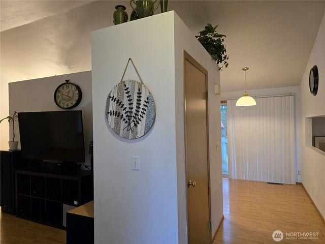 1223 SW 353rd Street, Federal Way, WA 98023