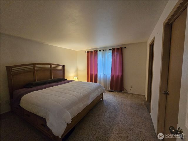 1223 SW 353rd Street, Federal Way, WA 98023