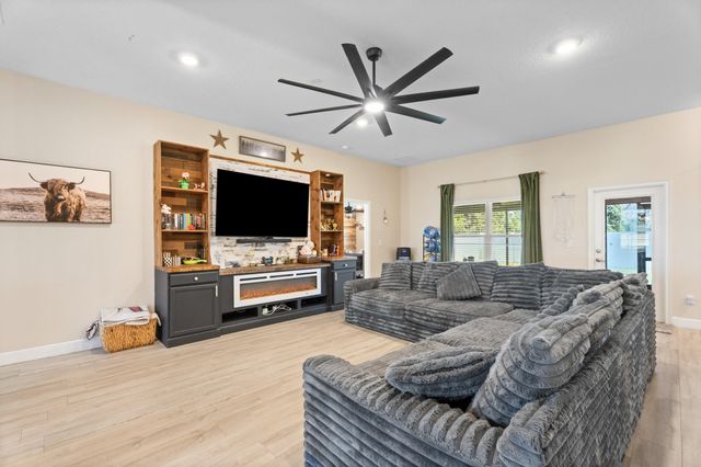 5846 NW Dooley Circle, Port St. Lucie, Port St Lucie, FL 34986