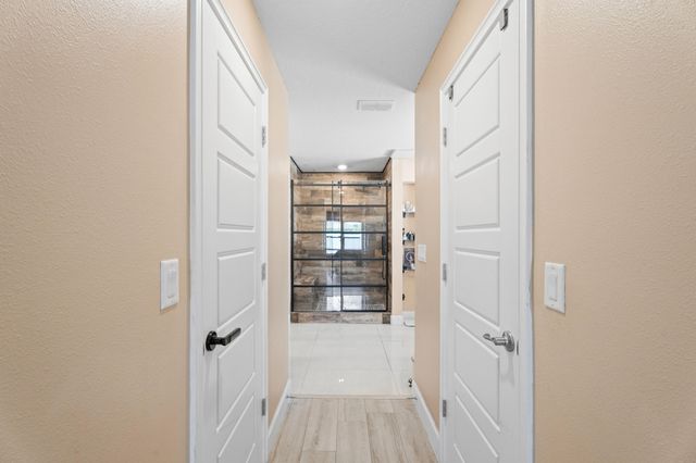 5846 NW Dooley Circle, Port St. Lucie, Port St Lucie, FL 34986