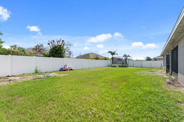 5846 NW Dooley Circle, Port St. Lucie, Port St Lucie, FL 34986