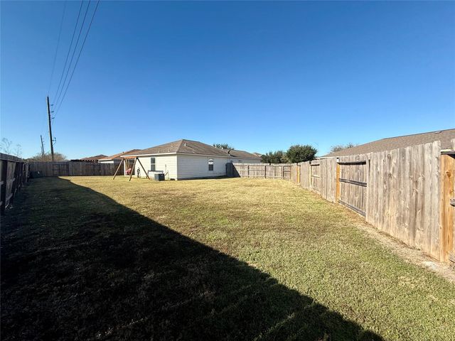 4303 Sunflower Creek Lane, Richmond, TX 77469