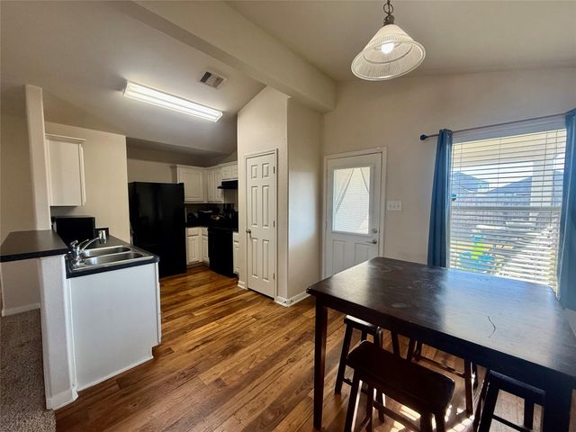 4303 Sunflower Creek Lane, Richmond, TX 77469