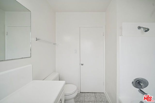 5307 Vantage Avenue 6, Valley Village, CA 91607