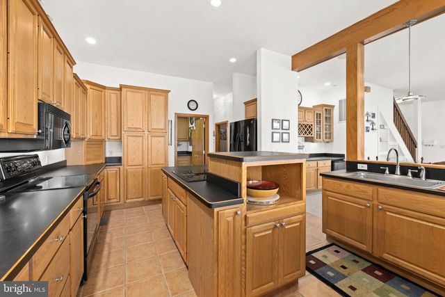 890 TALL PINES DR, Mineral, VA 23117