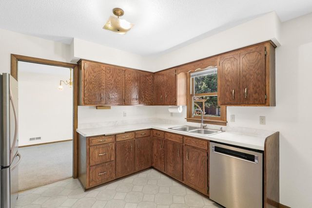 173 Yoho Drive, Anoka, MN 55303