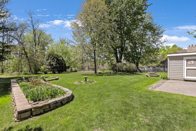 173 Yoho Drive, Anoka, MN 55303