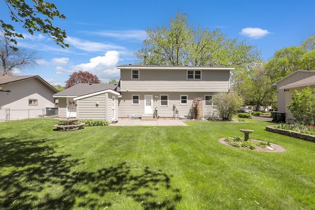 173 Yoho Drive, Anoka, MN 55303