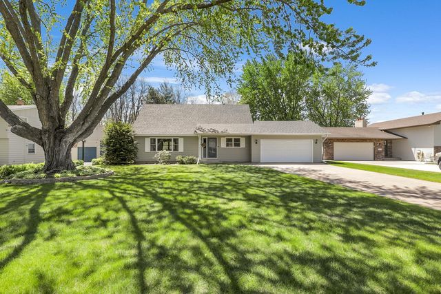 173 Yoho Drive, Anoka, MN 55303