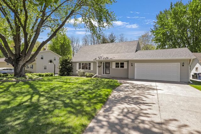 173 Yoho Drive, Anoka, MN 55303