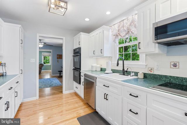 13716 PRINCESS ANNE WAY, Phoenix, MD 21131
