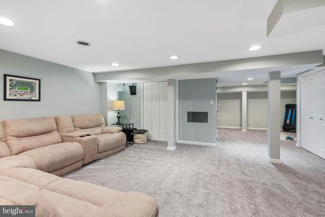 13716 PRINCESS ANNE WAY, Phoenix, MD 21131