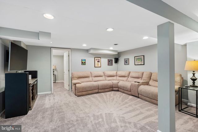 13716 PRINCESS ANNE WAY, Phoenix, MD 21131