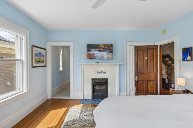 1900 Dupont Avenue S, Minneapolis, MN 55403
