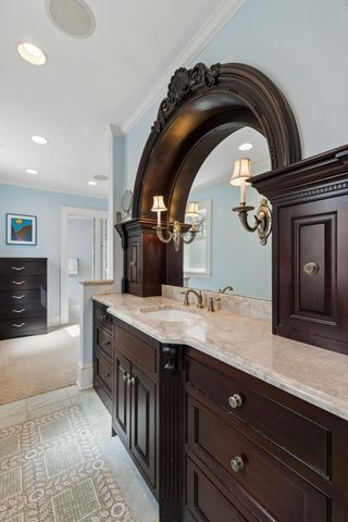 1900 Dupont Avenue S, Minneapolis, MN 55403