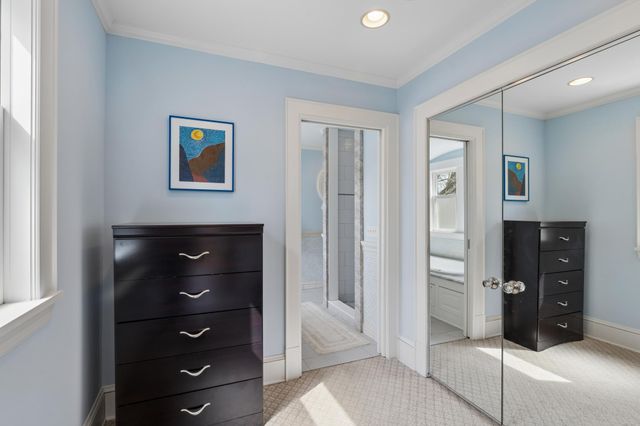 1900 Dupont Avenue S, Minneapolis, MN 55403