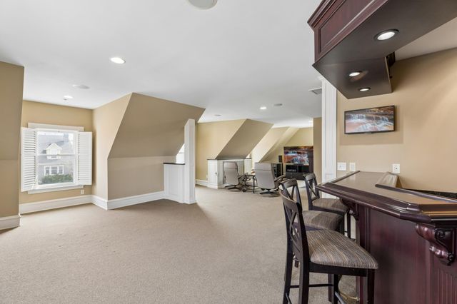 1900 Dupont Avenue S, Minneapolis, MN 55403