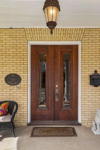 1900 Dupont Avenue S, Minneapolis, MN 55403