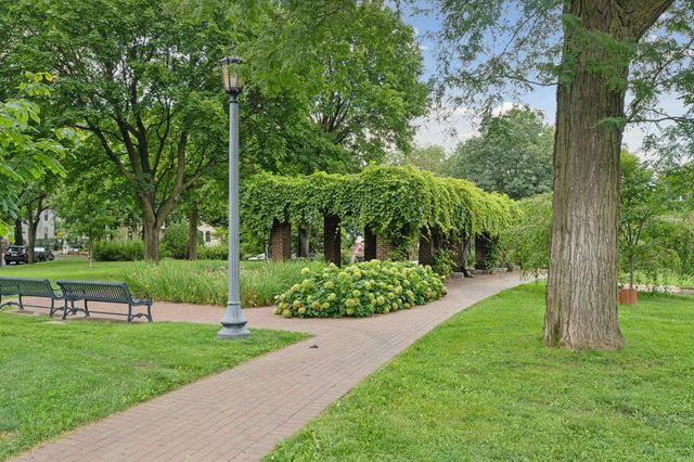 1900 Dupont Avenue S, Minneapolis, MN 55403