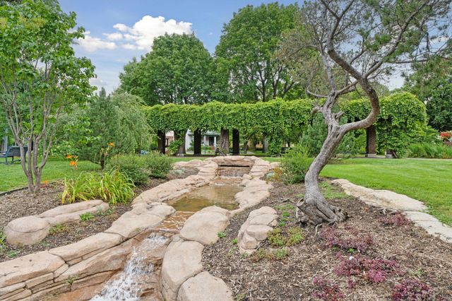 1900 Dupont Avenue S, Minneapolis, MN 55403