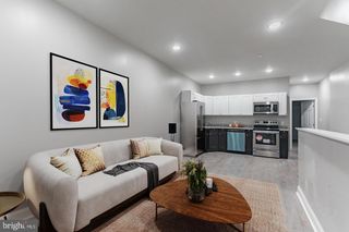 667 N 39TH ST #1, Philadelphia, PA 19104