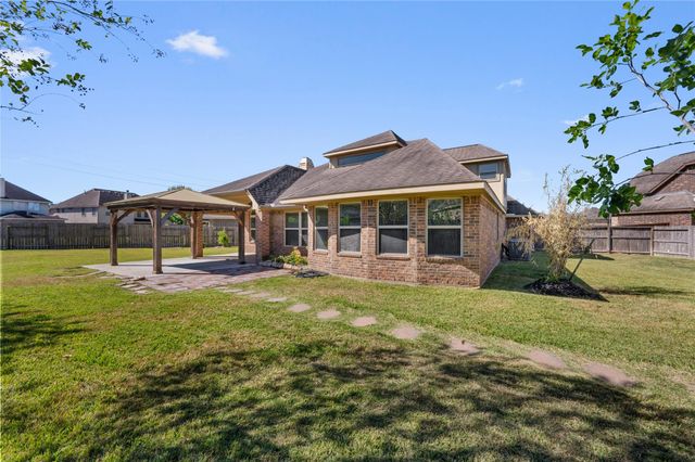 2411 Linden Bluff Court, Sugar Land, TX 77479