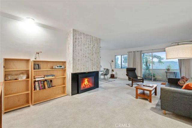 2345 Roscomare Road 302, Los Angeles, CA 90077