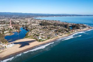 656 24th Avenue, Santa Cruz, CA 95062