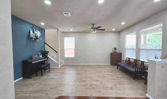 23210 Cardigan Chase, San Antonio, TX 78260