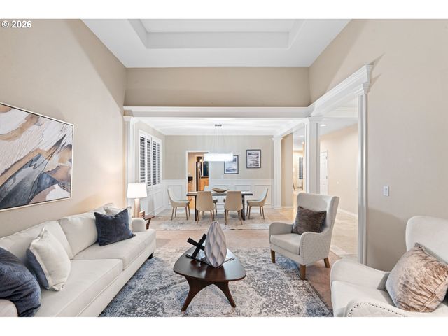 14992 Sw LOOKOUT Dr, Portland, OR 97224