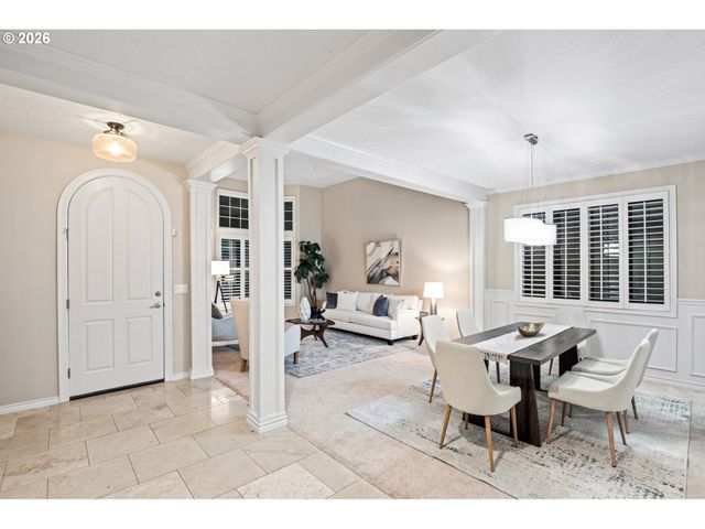 14992 Sw LOOKOUT Dr, Portland, OR 97224