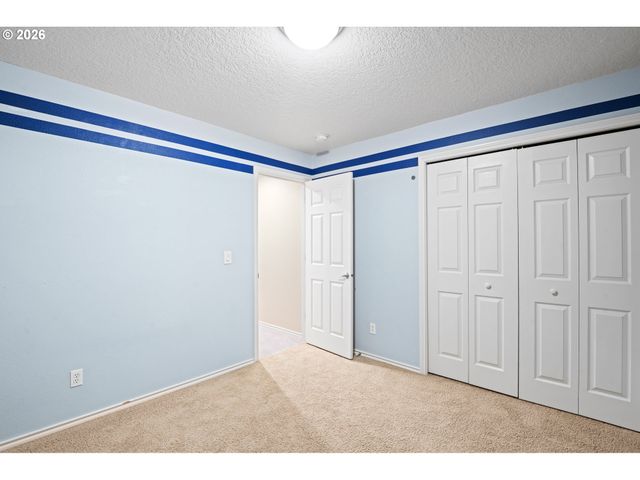 14992 Sw LOOKOUT Dr, Portland, OR 97224