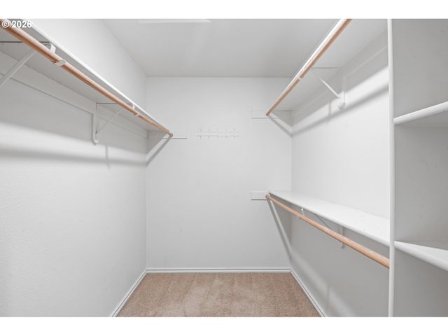 14992 Sw LOOKOUT Dr, Portland, OR 97224