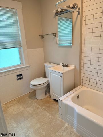 1525 Bond St, Hillside Twp., NJ 07205
