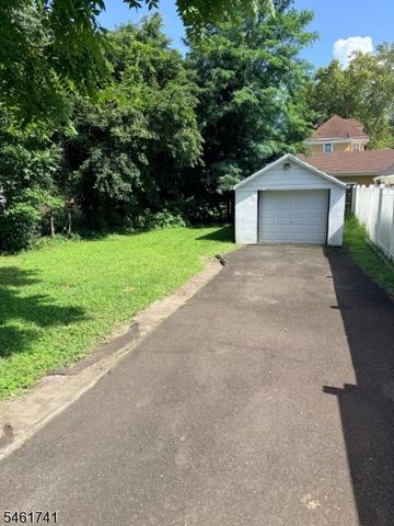 1525 Bond St, Hillside Twp., NJ 07205