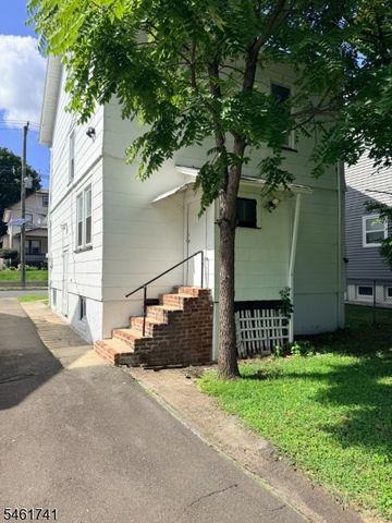1525 Bond St, Hillside Twp., NJ 07205